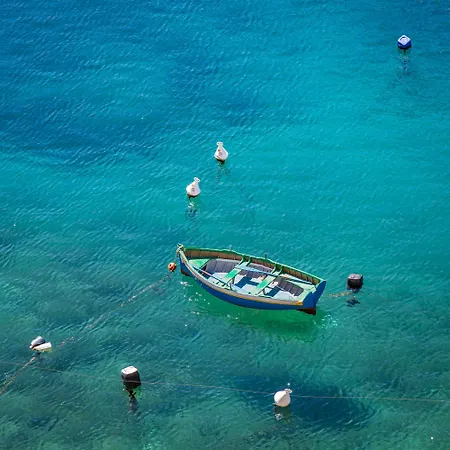 Spinola Seafront Deluxe Apartament St. Julian's