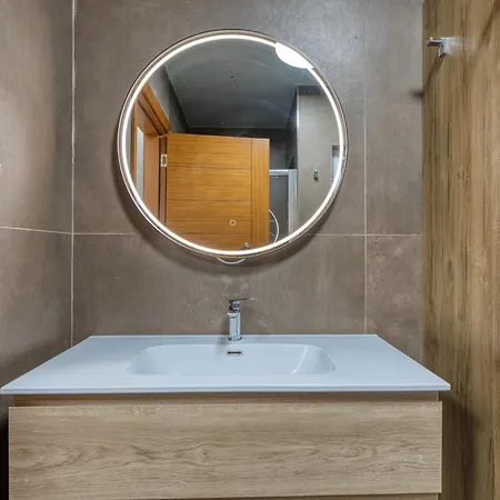 Apartament Spinola Seafront Deluxe *