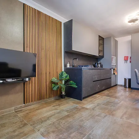 Spinola Seafront Deluxe Apartament *