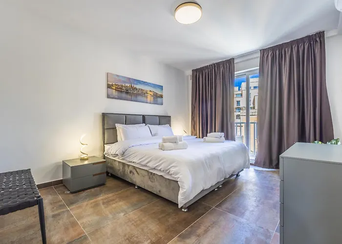 Spinola Seafront Deluxe *