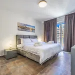Spinola Seafront Deluxe *